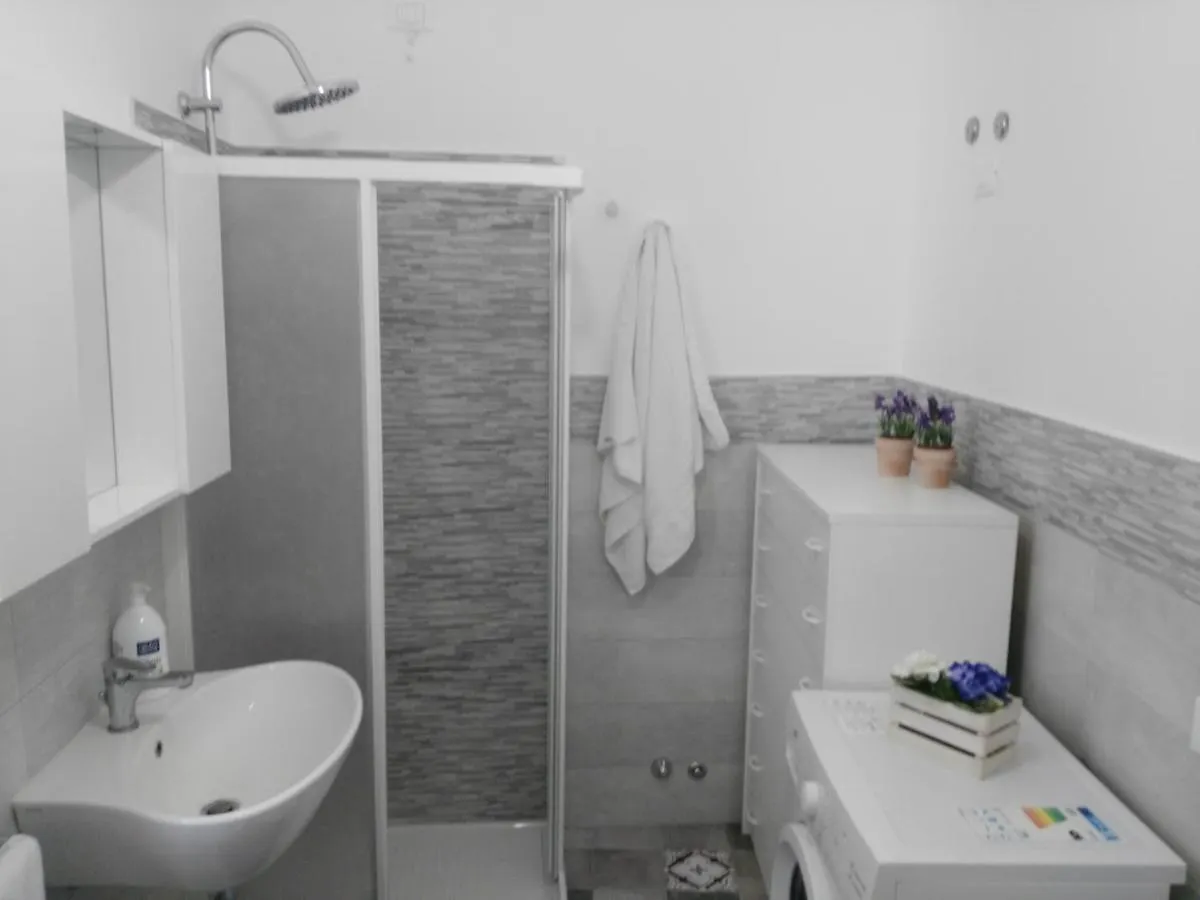 Quattroquarti Stradivari Home Noto 0*,