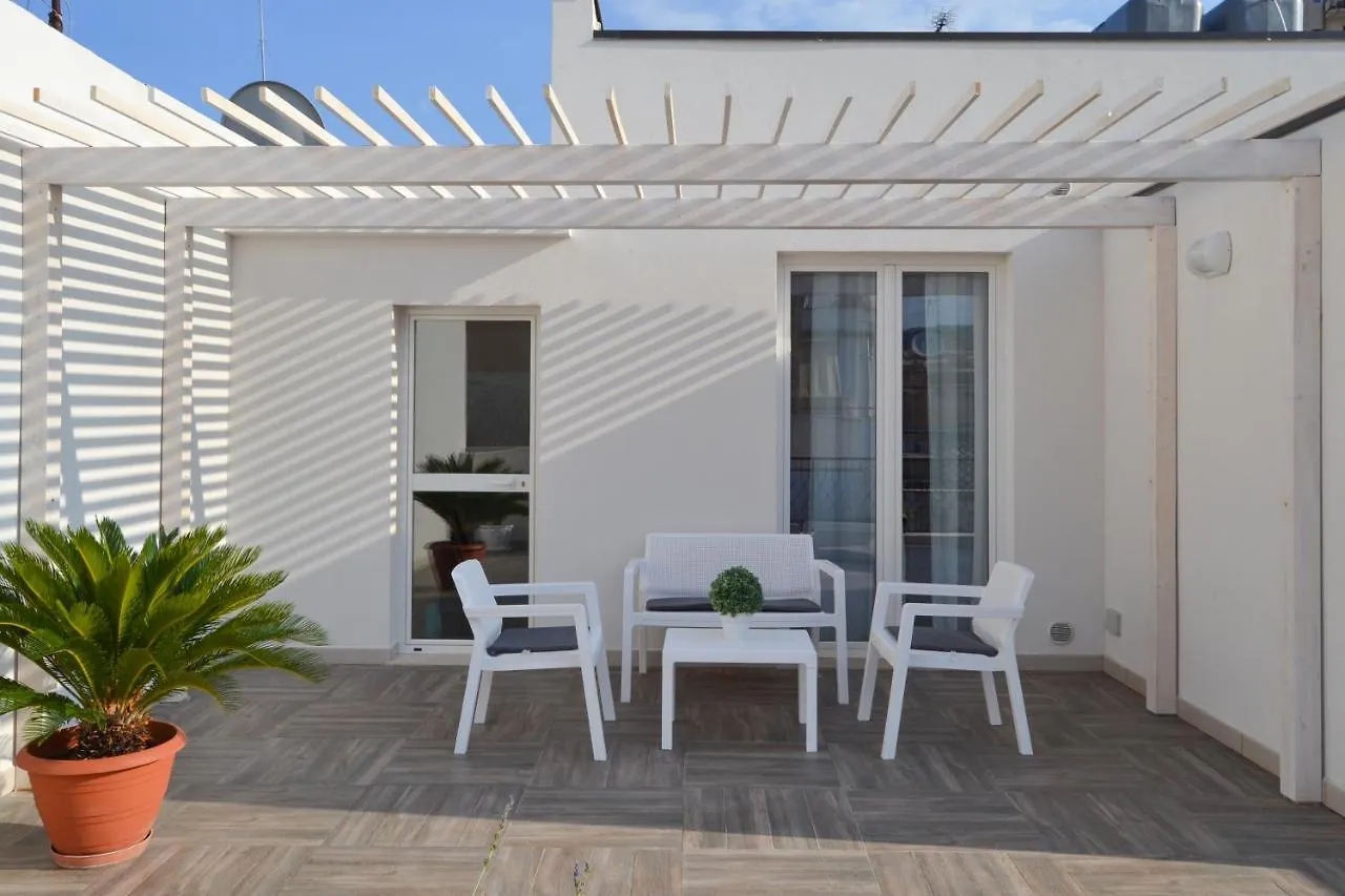 Quattroquarti Stradivari Home Noto 0*,